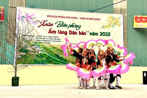 Chương trình "Xuân biên phòng ấm lòng dân bản" năm 2025
